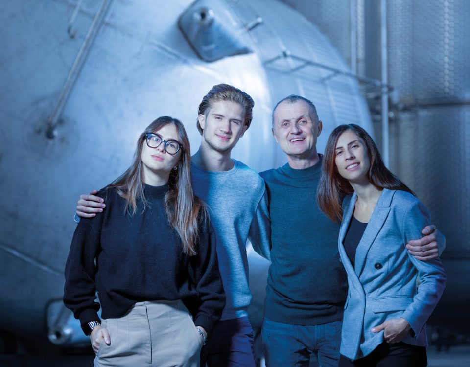 Famiglia Gortani - Un team per l'enologia per le cantine vitivinicole